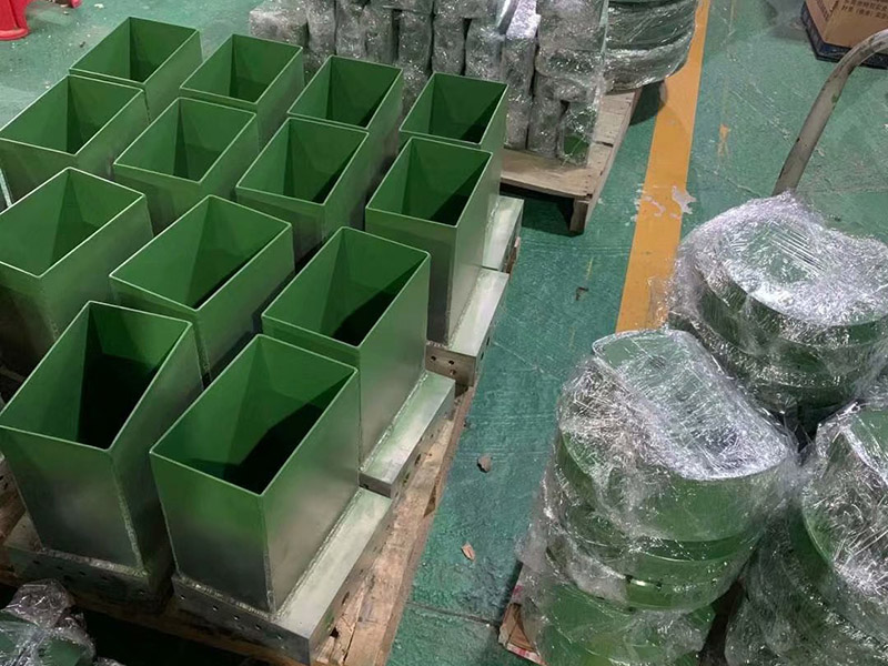 模具